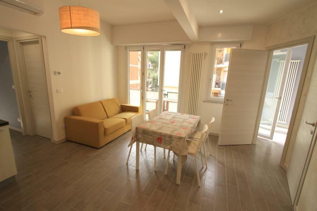 Gianluca Apartments 7 Finale Ligure Exterior foto